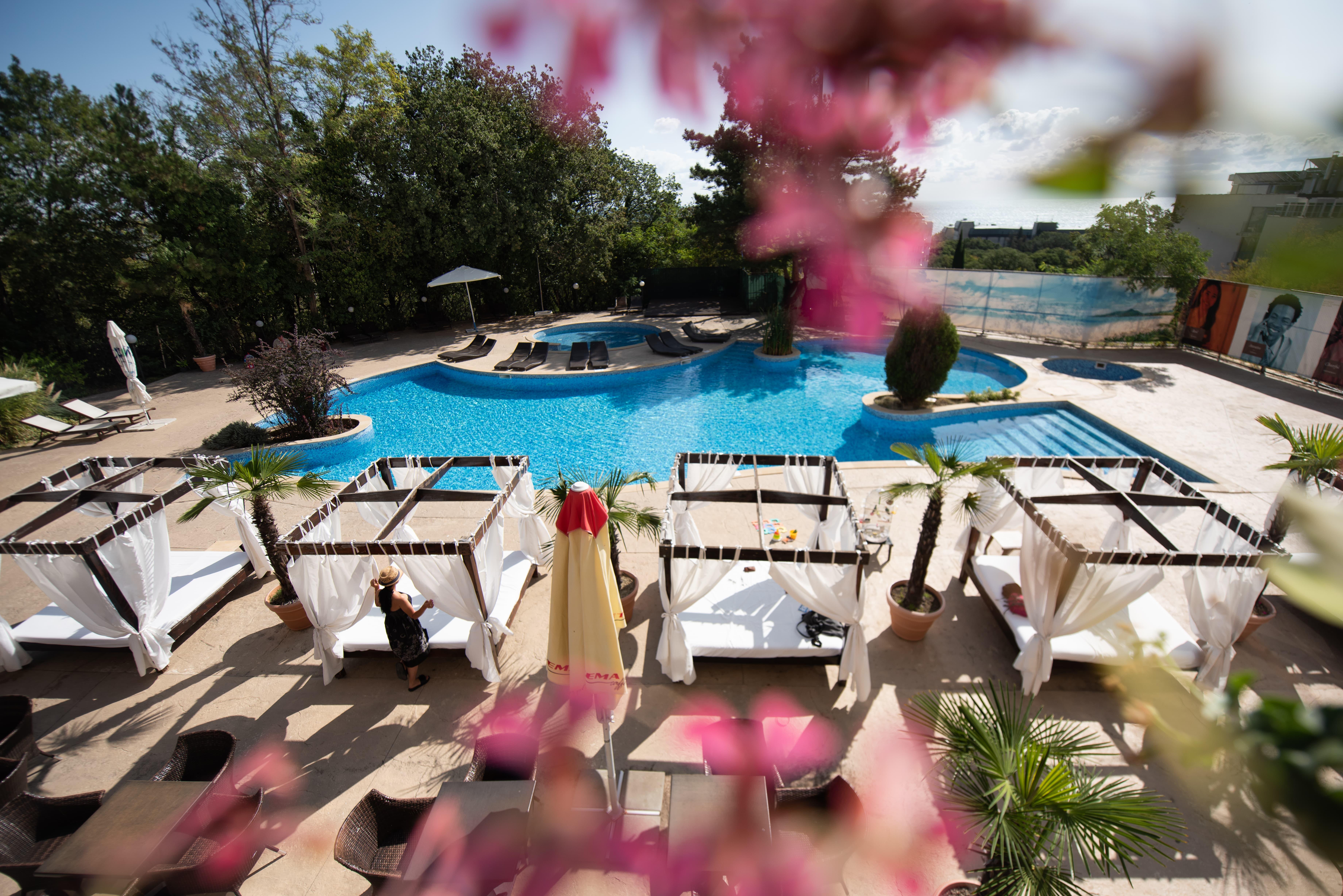 Apollo Spa Resort - Ultra All-Inclusive , Pools & Free Beach, Individual Ac In Every Room Golden Sands Exterior photo