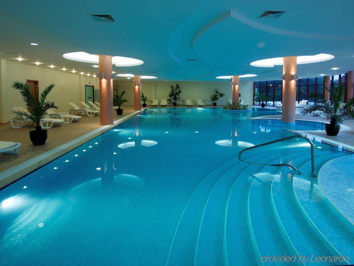 Apollo Spa Resort - Ultra All-Inclusive , Pools & Free Beach, Individual Ac In Every Room Golden Sands Facilities photo