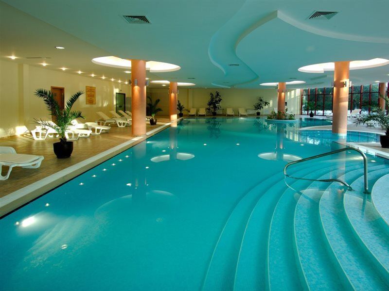 Apollo Spa Resort - Ultra All-Inclusive , Pools & Free Beach, Individual Ac In Every Room Golden Sands Exterior photo